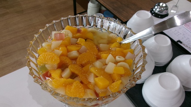 果物たっぷりフルーツポンチ